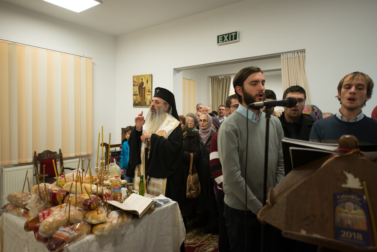 Slujire arhierească la hramul Bisericii Vovidenia din Iași