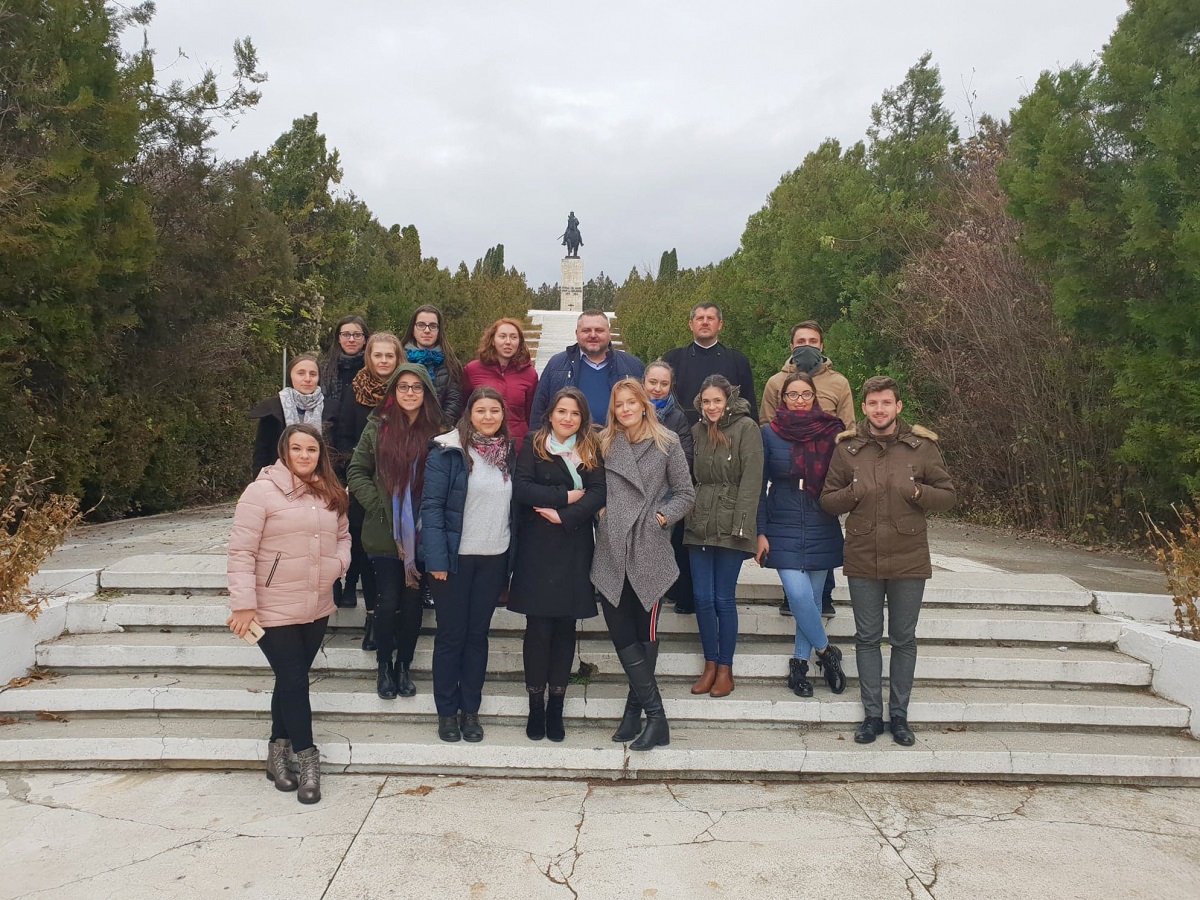 Peste 25 de ani de voluntariat al studenților din ASCOR la Penitenciarul din Iași