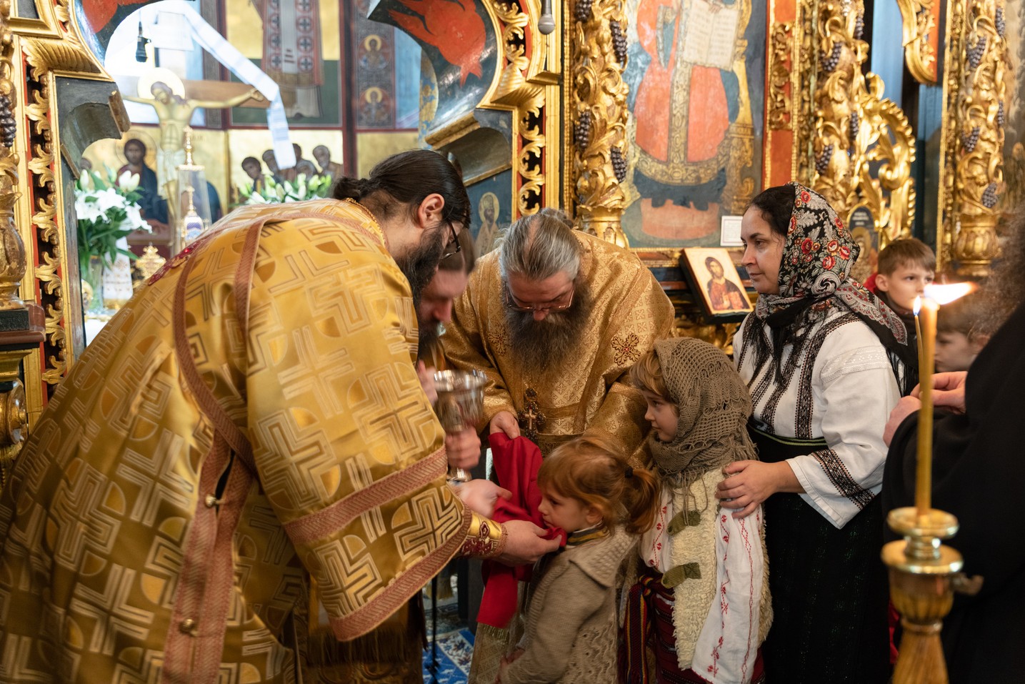 Slujiri arhierești în zilele de Crăciun, în Arhiepiscopia Sucevei și Rădăuților