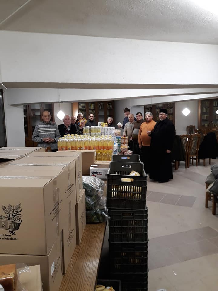 Filantropie în prag de Crăciun la Gura Humorului