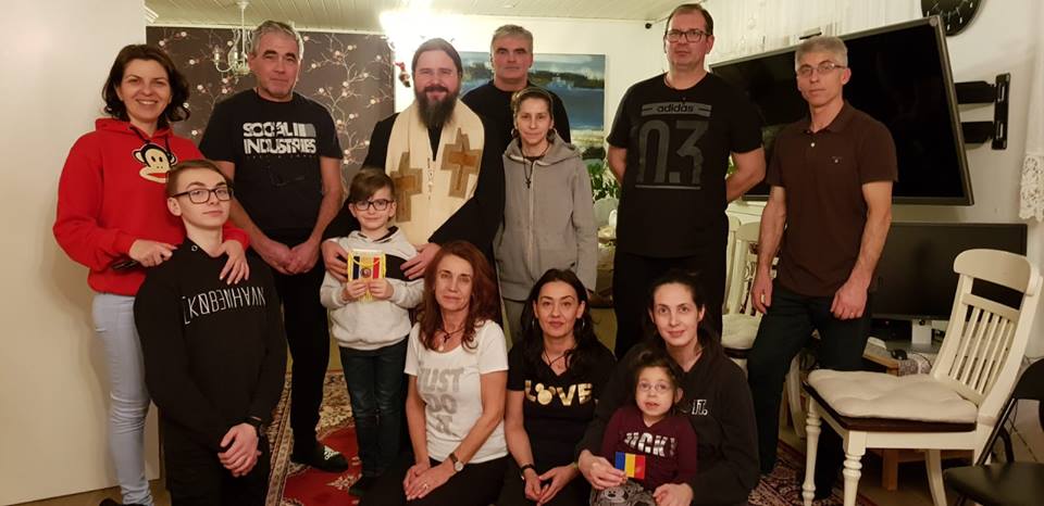 PS Macarie: „Toată jalea și tot chinul acestor vremuri sunt biruite de smerita naștere, în ieslea dobitoacelor, a Pruncului Iisus”