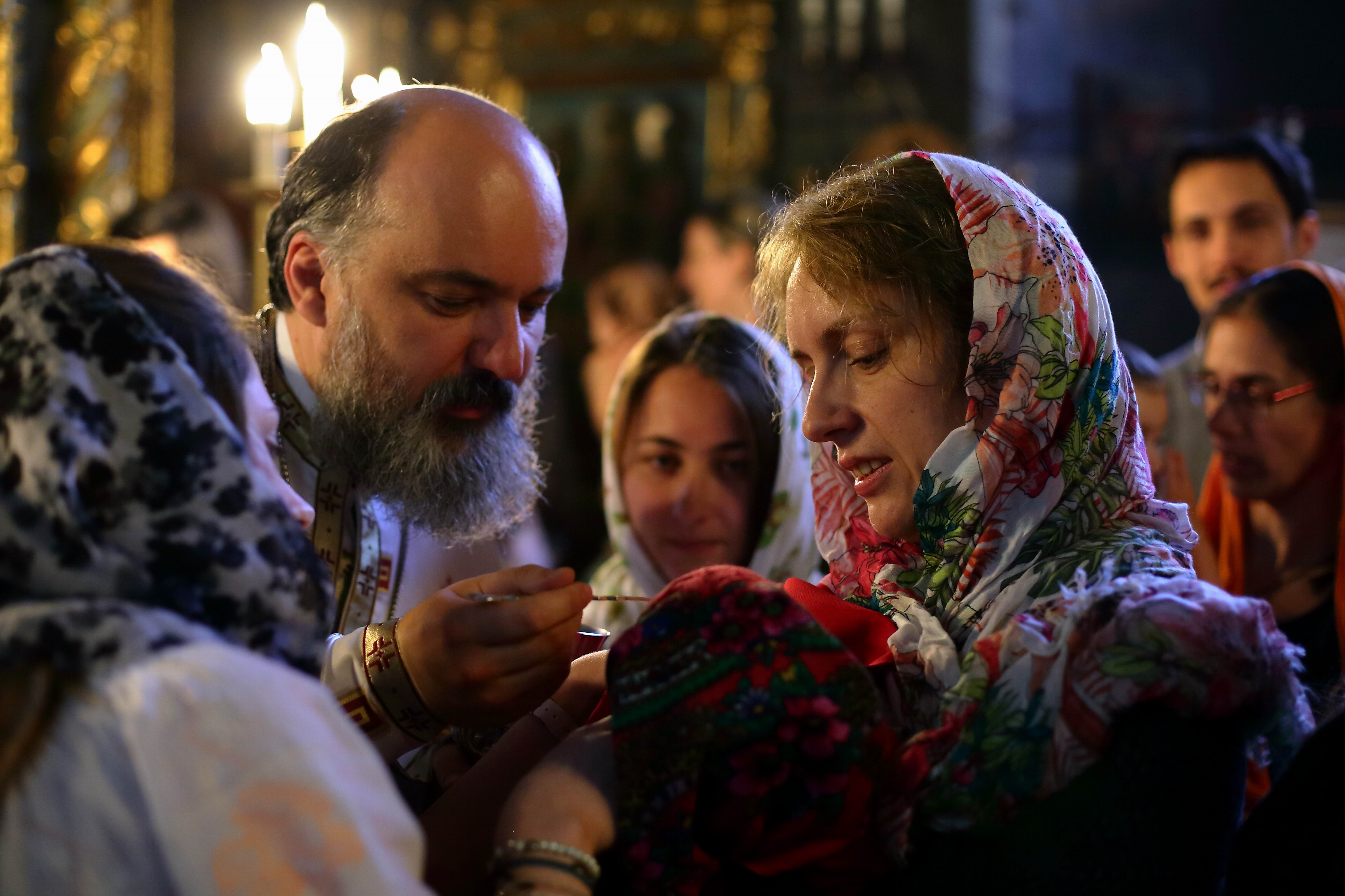 Talpalari ‒ paradoxurile bisericii în care am înviat