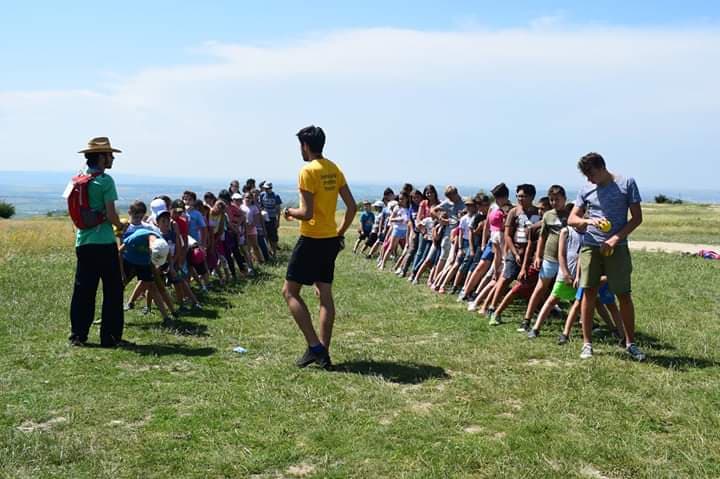 Proiectul „Tabăra din Pridvorul satului - Împreună pentru tineri” al Asociației Tineretul Ortodox Român Iași (ATOR Iași) are 3 nominalizări la Gala Națională a Voluntarilor