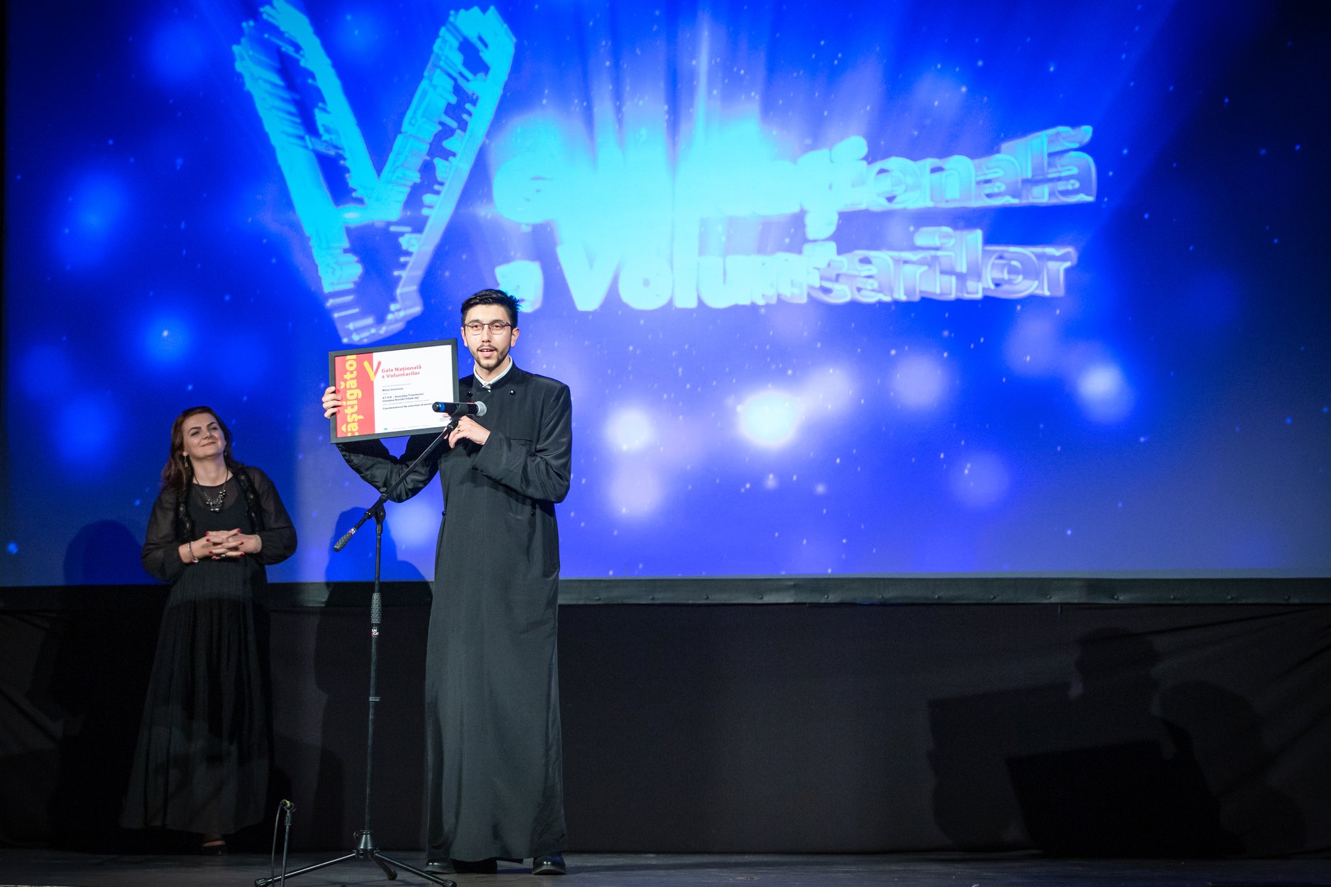 Proiectul „Tabăra din Pridvorul Satului”, câștigător a 3 premii la Gala Națională a Voluntarilor