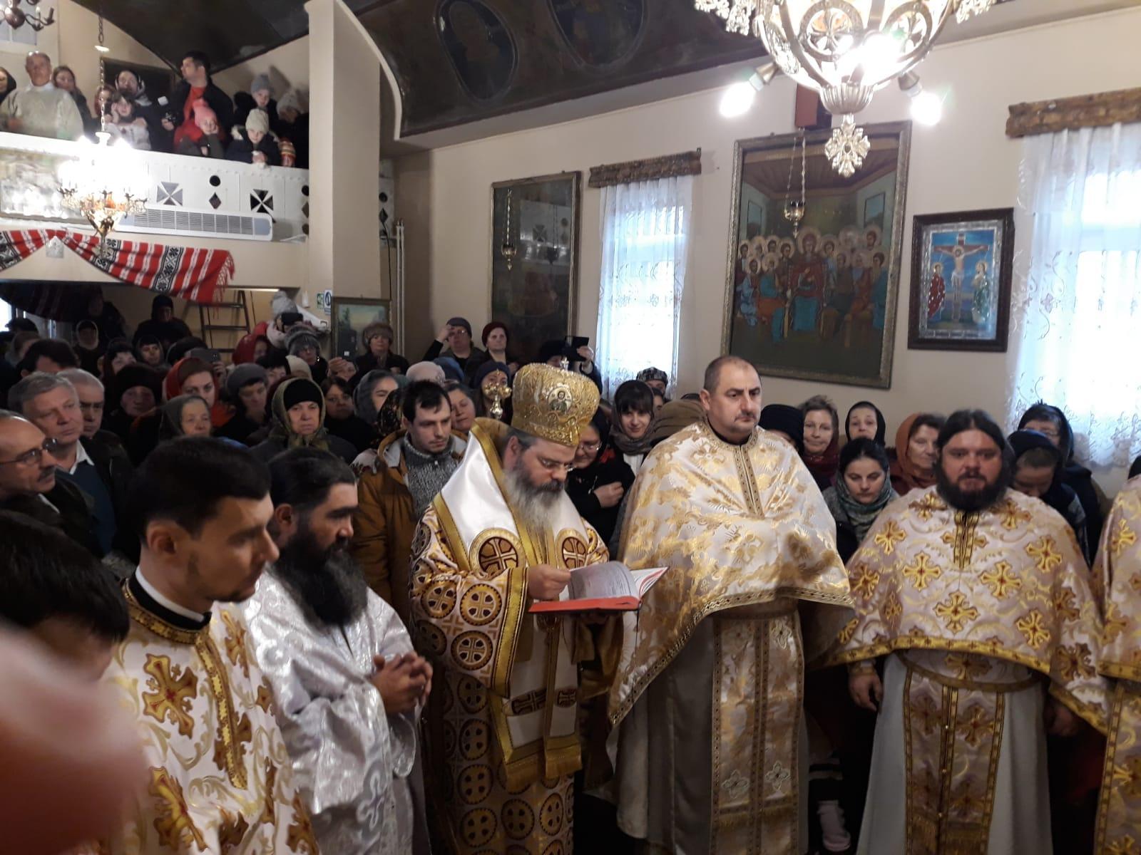 PS Ignatie: „Dumnezeu ne vrea drepți în fața Lui! Vrea să avem verticalitatea și conștiința curată de a ne uita înspre El!”