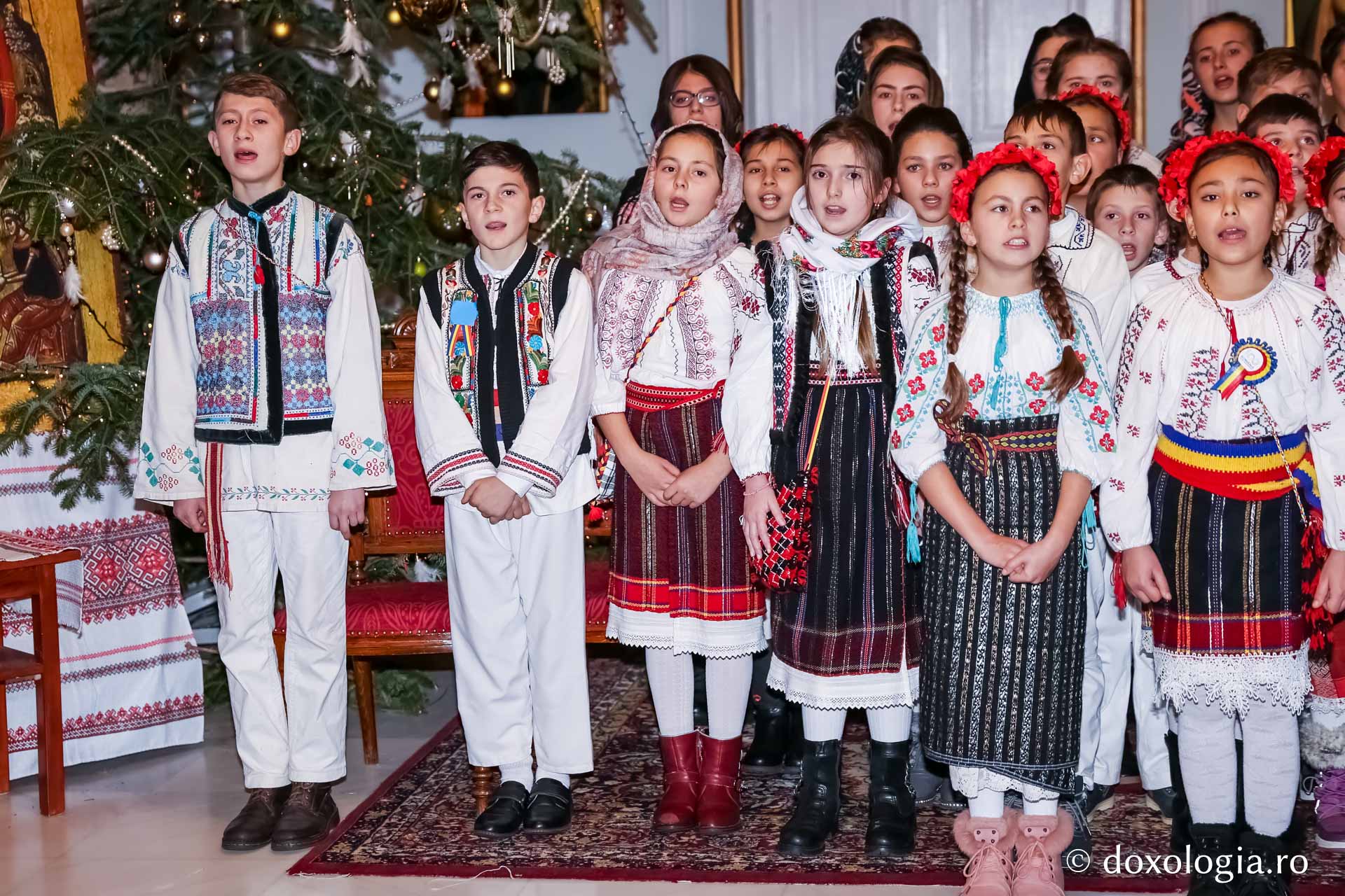 Colindători la Reședința Mitropolitană 2018 – Școala Timișești, Neamț