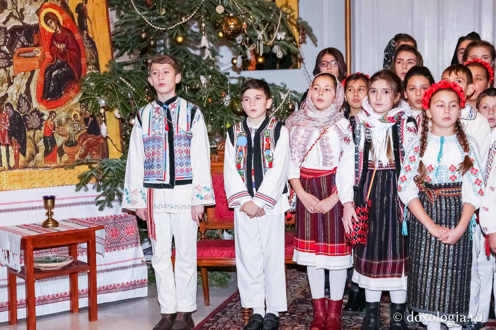 Colindători la Reședința Mitropolitană 2018 – Școala Timișești, Neamț