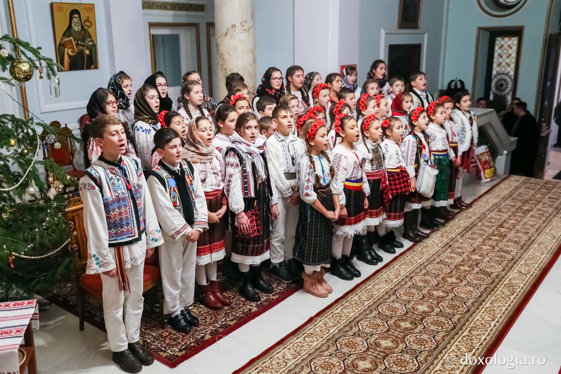 Colindători la Reședința Mitropolitană 2018 – Școala Timișești, Neamț