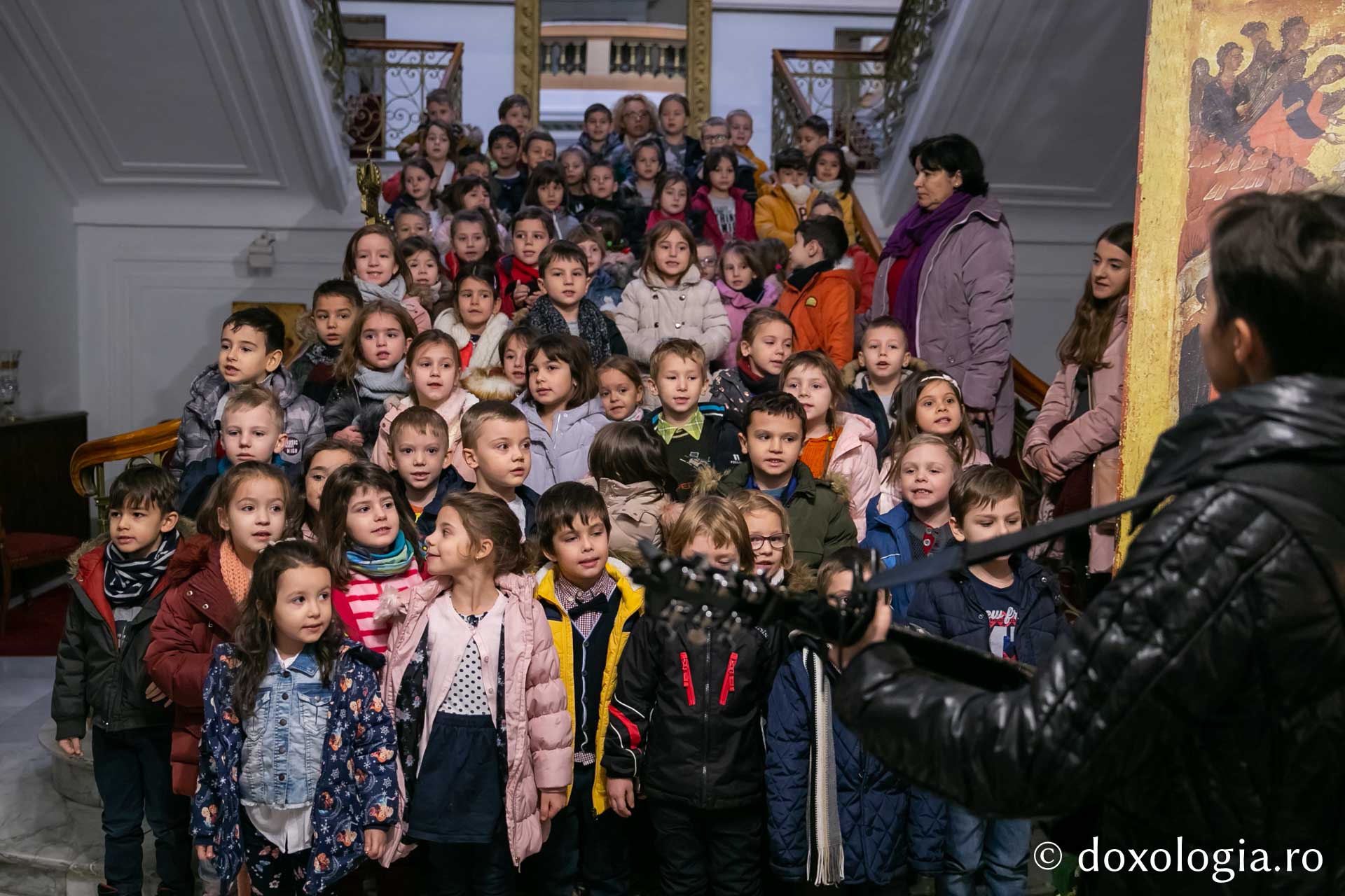 Colindători la Reședința Mitropolitană 2018 – Grădinița „Sfânta Parascheva” Iași