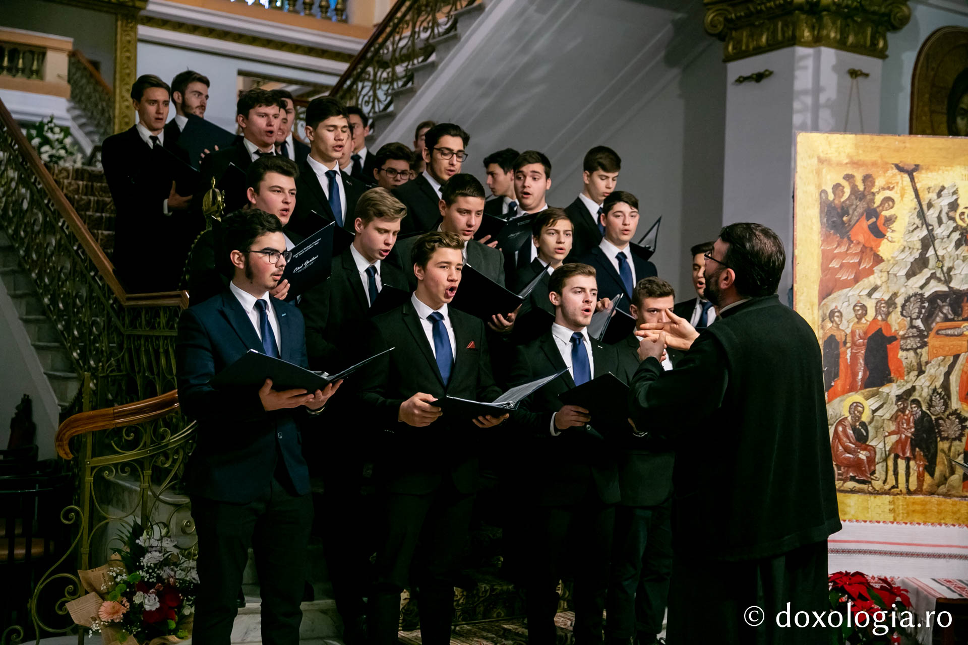 Colindători la Reședința Mitropolitană 2018 – Corul „Basileus” al Seminarului Teologic Liceal Ortodox din Iași