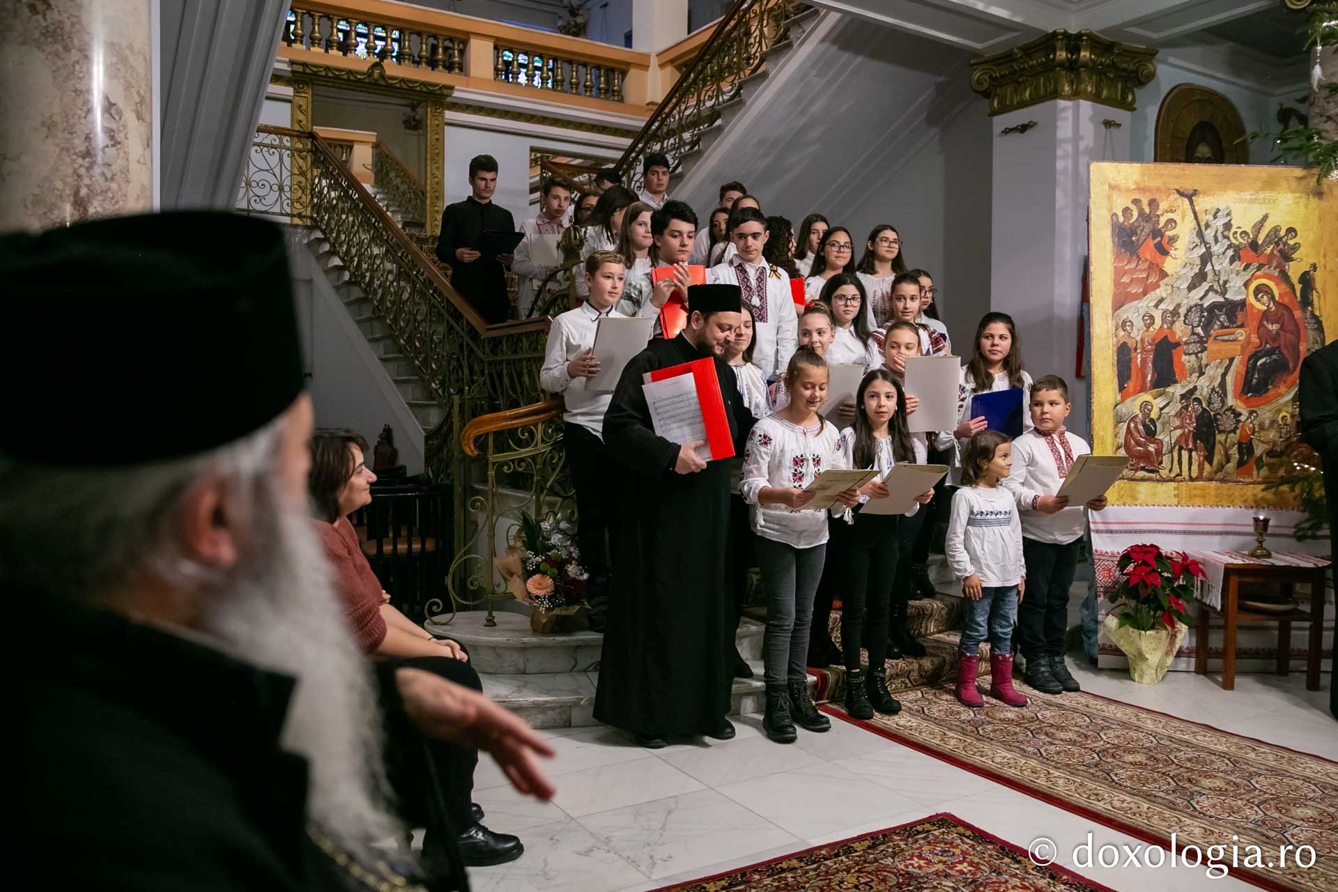 Colindători la Reședința Mitropolitană 2018 – Corul „Dimitriada” al parohiei Lețcani