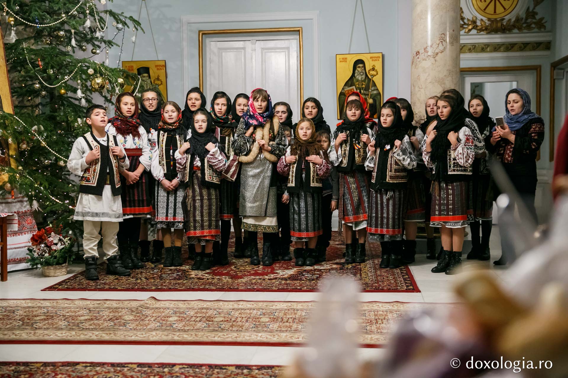 Colindători la Reședința Mitropolitană 2018 – Parohia „Sfântul Haralambie” Târgu Neamț