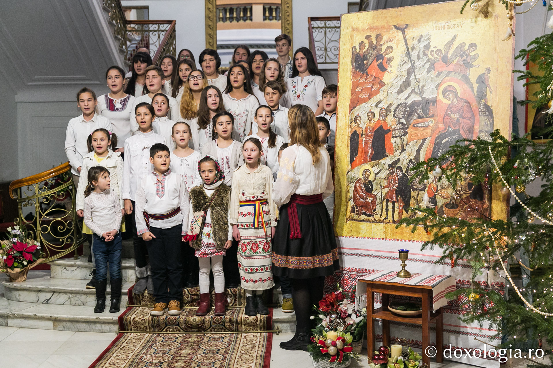 Colindători la Reședința Mitropolitană 2018 – Parohia Bogonos