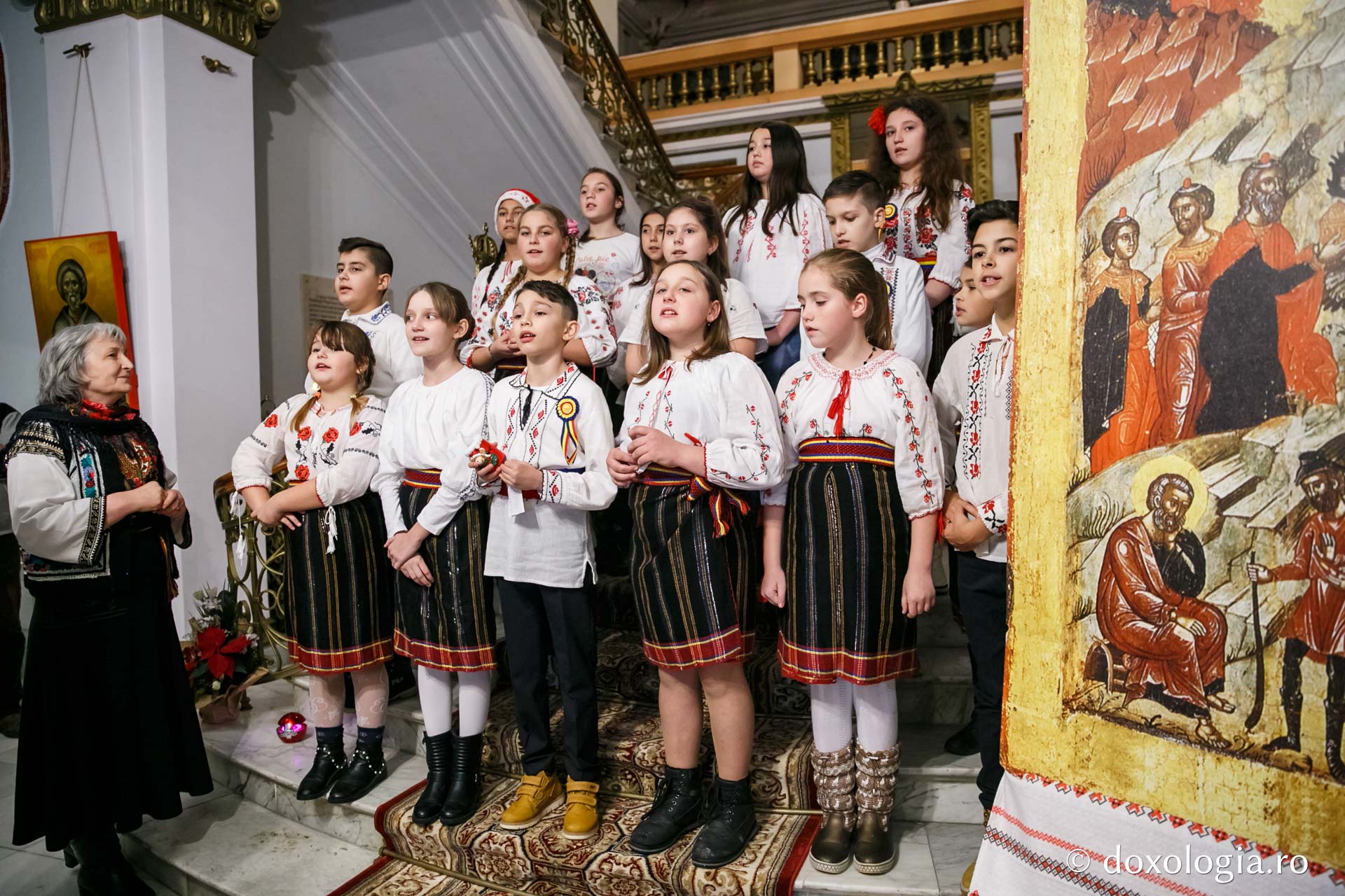 Colindători la Reședința Mitropolitană 2018 – Parohia Căprița