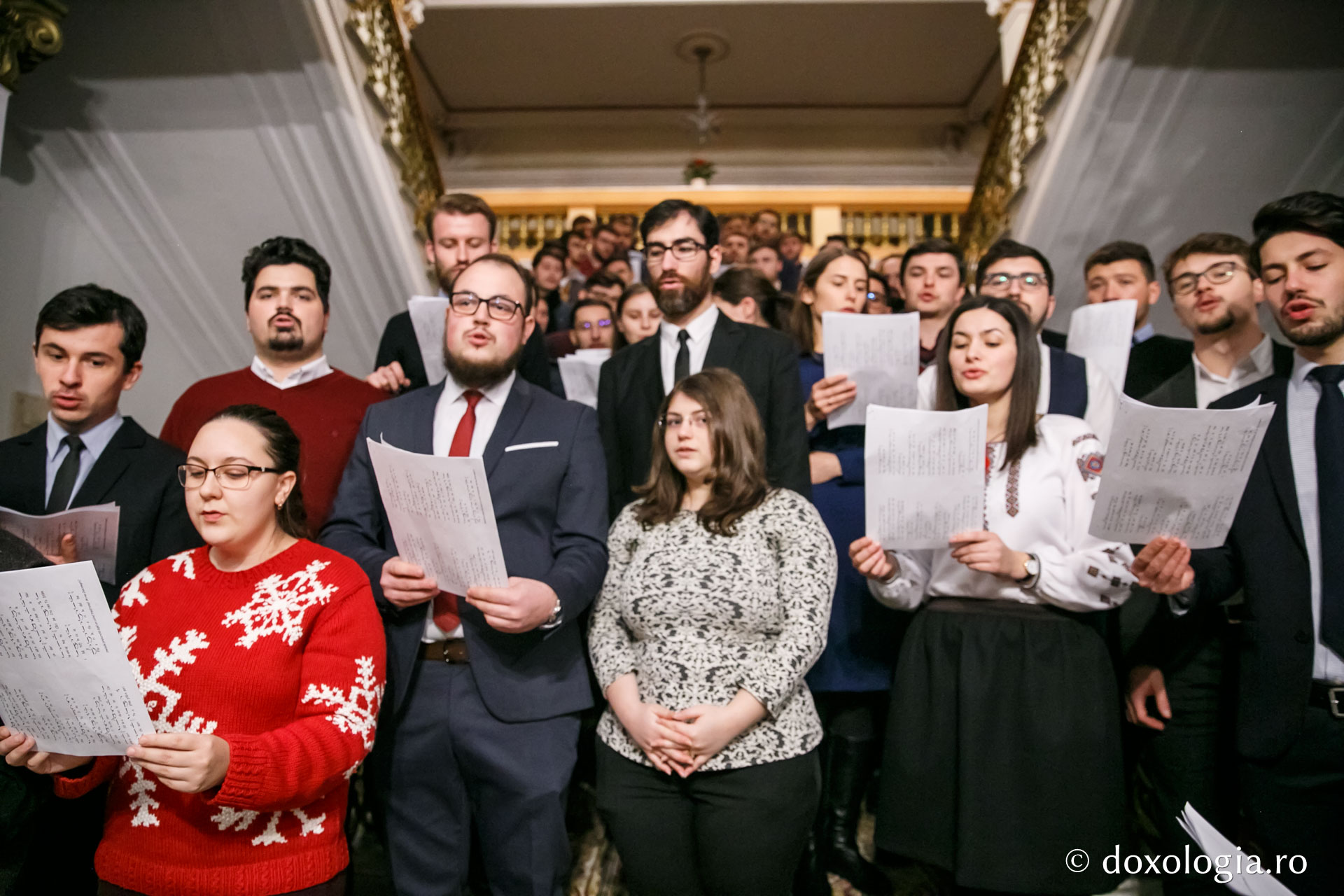 Colindători la Reședința Mitropolitană 2018 – Studenții de la Facultatea de Teologie din Iași, anul IV