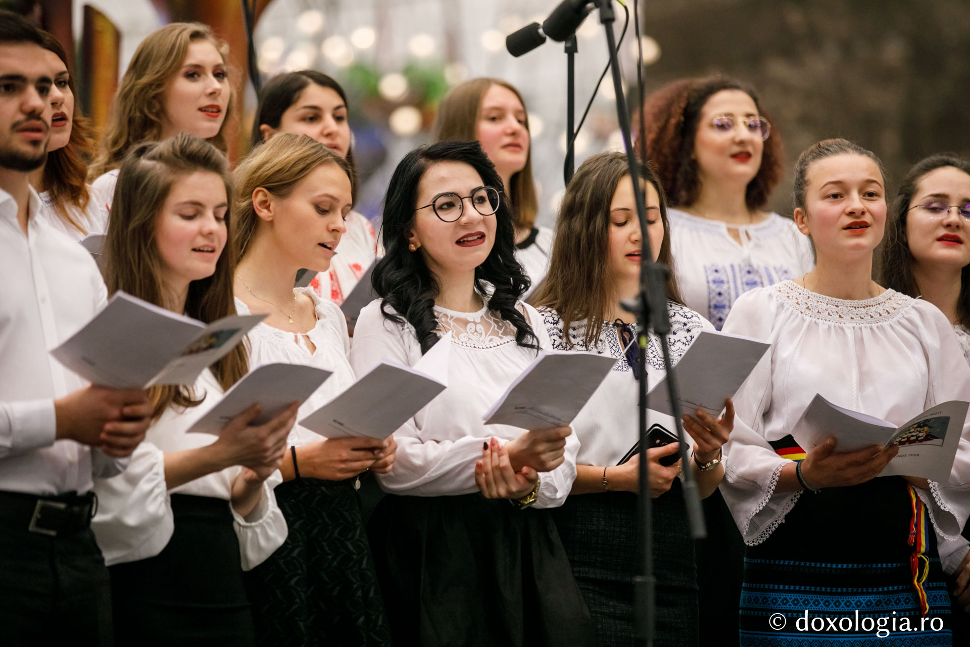 Concerte de colinde la Iași, Botoșani și Piatra Neamț, în prezența Înaltpreasfințitului Părinte Teofan