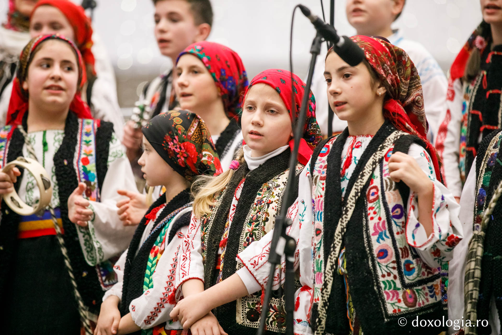 Concerte de colinde la Iași, Botoșani și Piatra Neamț, în prezența Înaltpreasfințitului Părinte Teofan