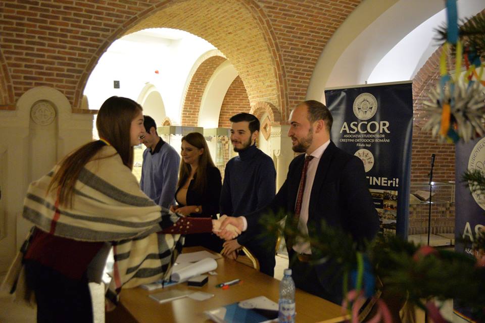 Concurs de dezbateri la ASCOR Iaşi