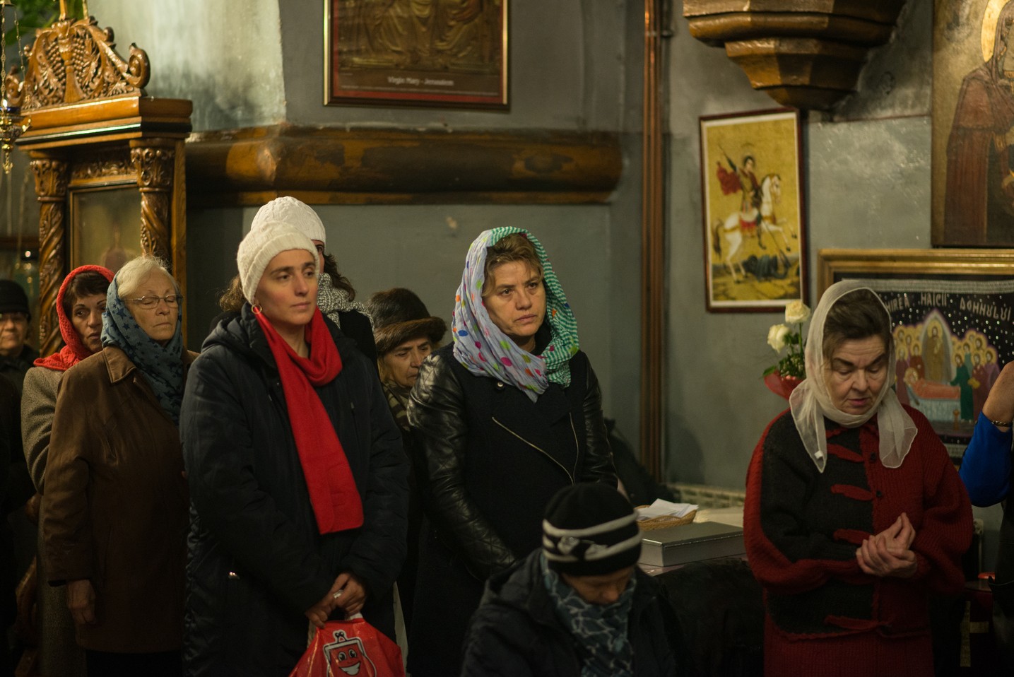 Sfânta Mare Muceniţă Ecaterina a unit în rugăciune preoţi şi credincioşi la Parohia Lozonschi