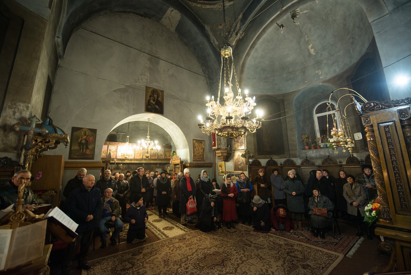 Sfânta Mare Muceniţă Ecaterina a unit în rugăciune preoţi şi credincioşi la Parohia Lozonschi