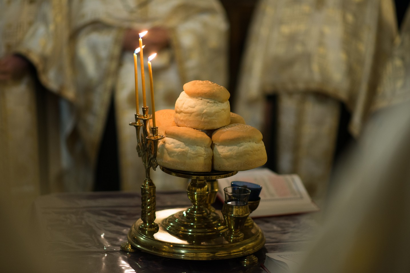 Sfânta Mare Muceniţă Ecaterina a unit în rugăciune preoţi şi credincioşi la Parohia Lozonschi