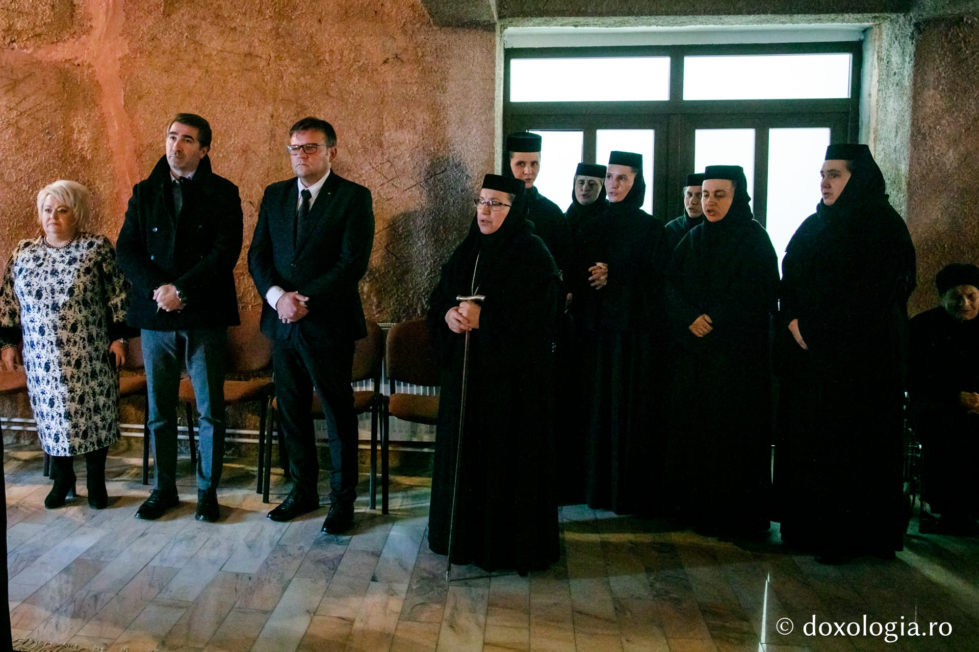 Foto: Pr. Silviu Cluci Slujbă de binecuvântare la inaugurarea oficială a Centrului rezidenţial pentru vârstnici „Cuvioasa Nazaria” - Văratec