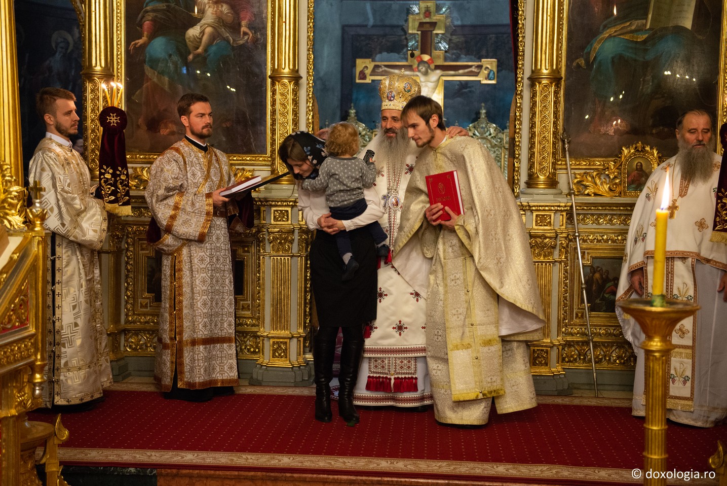 IPS Mitropolit Teofan: „Cel care are credință în Dumnezeu, atunci când totul este bine nu se mândrește, iar când apar necazuri și supărări nădăjduiește în Domnul” IPS Mitropolit Teofan: „Cel care are credință în Dumnezeu, atunci când totul este bine nu se mândrește, iar când apar necazuri și supărări nădăjduiește în Domnul”