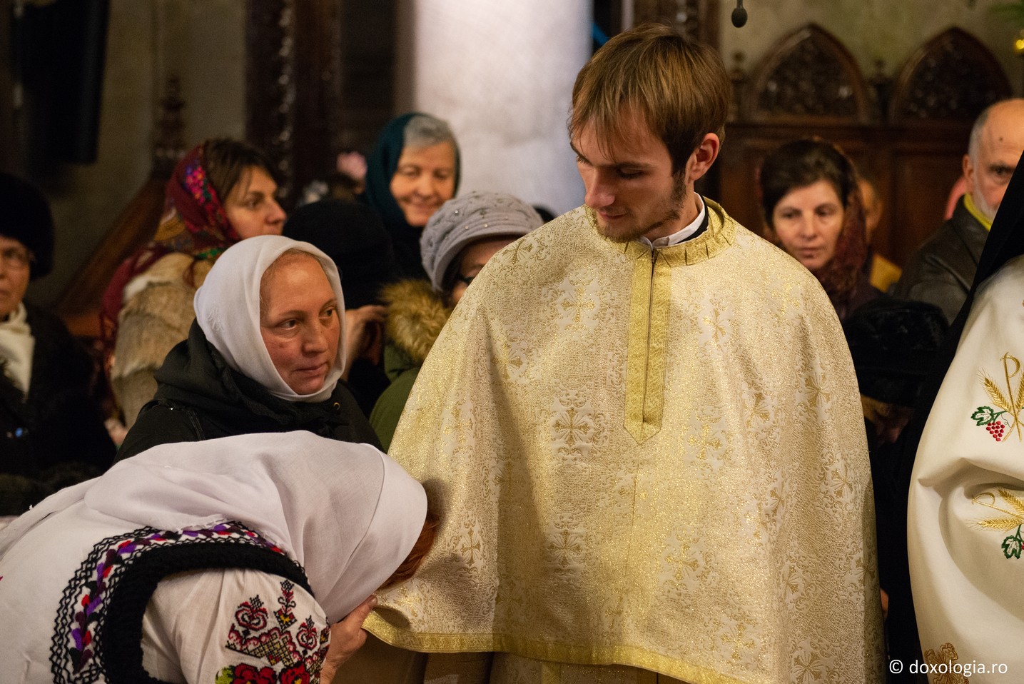 IPS Mitropolit Teofan: „Cel care are credință în Dumnezeu, atunci când totul este bine nu se mândrește, iar când apar necazuri și supărări nădăjduiește în Domnul” IPS Mitropolit Teofan: „Cel care are credință în Dumnezeu, atunci când totul este bine nu se mândrește, iar când apar necazuri și supărări nădăjduiește în Domnul”