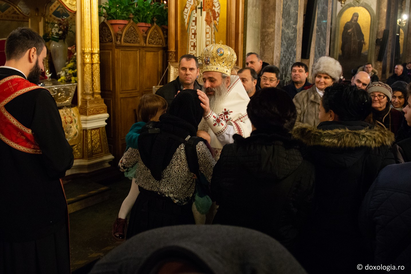 IPS Mitropolit Teofan: „Cel care are credință în Dumnezeu, atunci când totul este bine nu se mândrește, iar când apar necazuri și supărări nădăjduiește în Domnul” IPS Mitropolit Teofan: „Cel care are credință în Dumnezeu, atunci când totul este bine nu se mândrește, iar când apar necazuri și supărări nădăjduiește în Domnul”