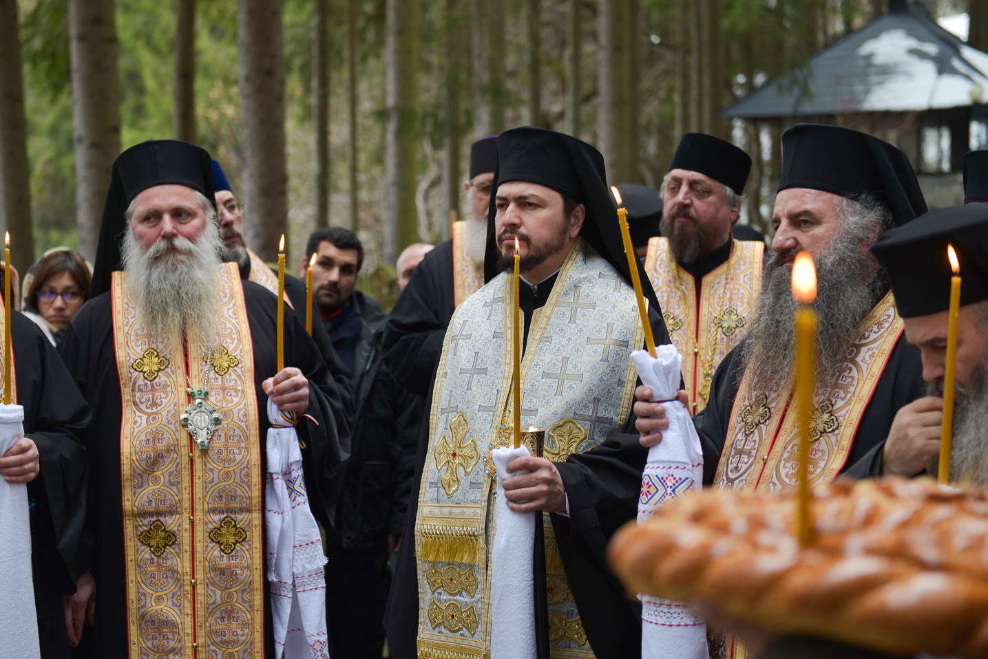 Slujbă de pomenire pentru Părintele Cleopa Ilie, la 20 de ani de la trecerea sa la Domnul Slujbă de pomenire pentru Părintele Cleopa Ilie, la 20 de ani de la trecerea sa la Domnul