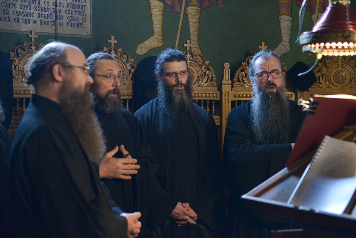 Slujbă de pomenire pentru Părintele Cleopa Ilie, la 20 de ani de la trecerea sa la Domnul Slujbă de pomenire pentru Părintele Cleopa Ilie, la 20 de ani de la trecerea sa la Domnul