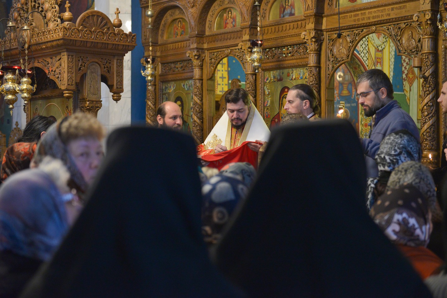 Slujbă de pomenire pentru Părintele Cleopa Ilie, la 20 de ani de la trecerea sa la Domnul Slujbă de pomenire pentru Părintele Cleopa Ilie, la 20 de ani de la trecerea sa la Domnul