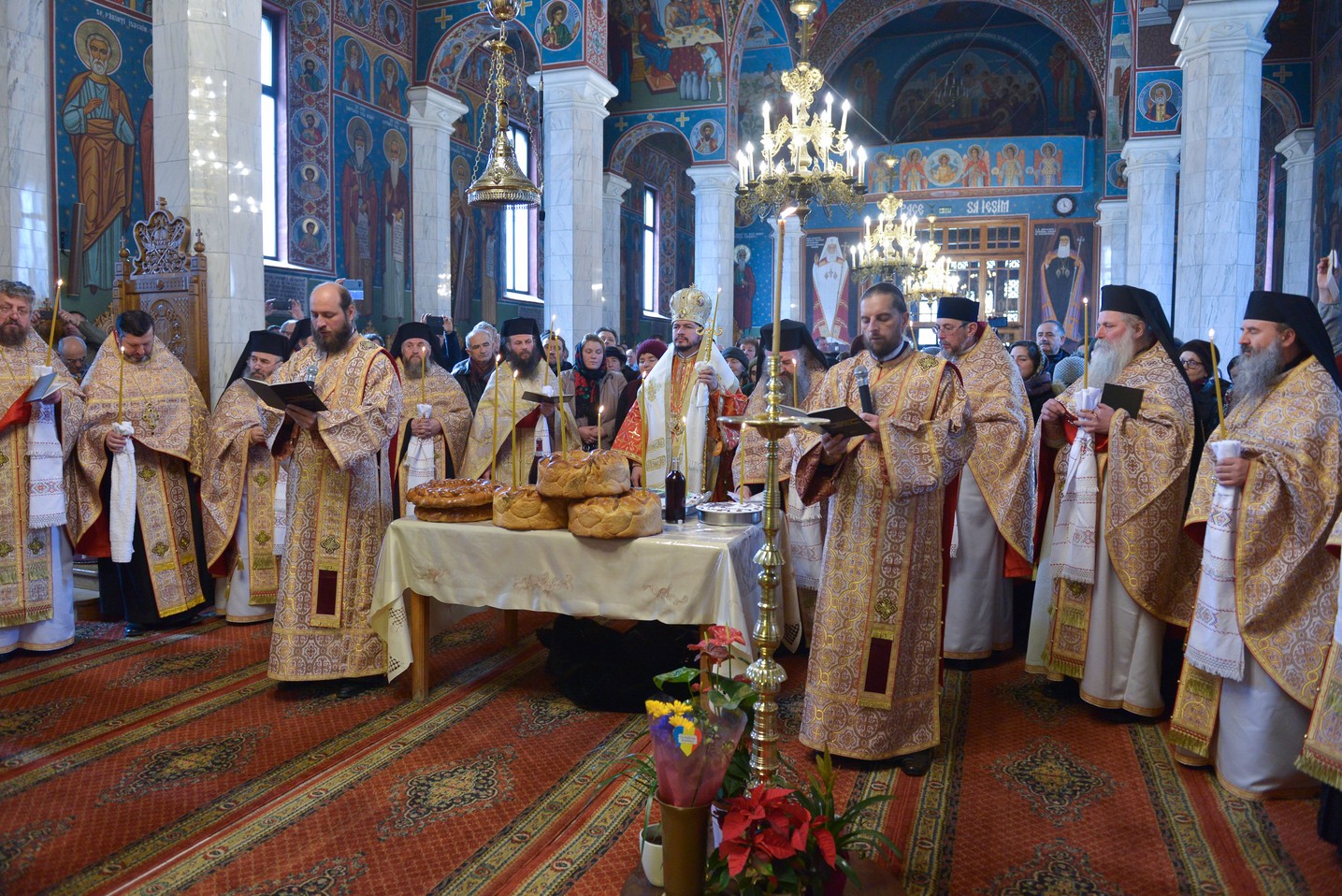 Slujbă de pomenire pentru Părintele Cleopa Ilie, la 20 de ani de la trecerea sa la Domnul Slujbă de pomenire pentru Părintele Cleopa Ilie, la 20 de ani de la trecerea sa la Domnul