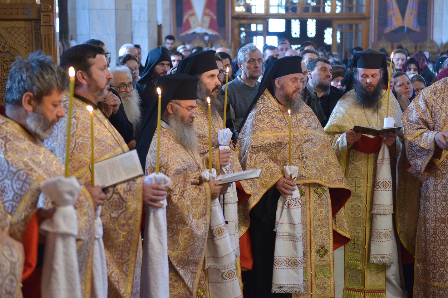 Slujbă de pomenire pentru Părintele Cleopa Ilie, la 20 de ani de la trecerea sa la Domnul Slujbă de pomenire pentru Părintele Cleopa Ilie, la 20 de ani de la trecerea sa la Domnul