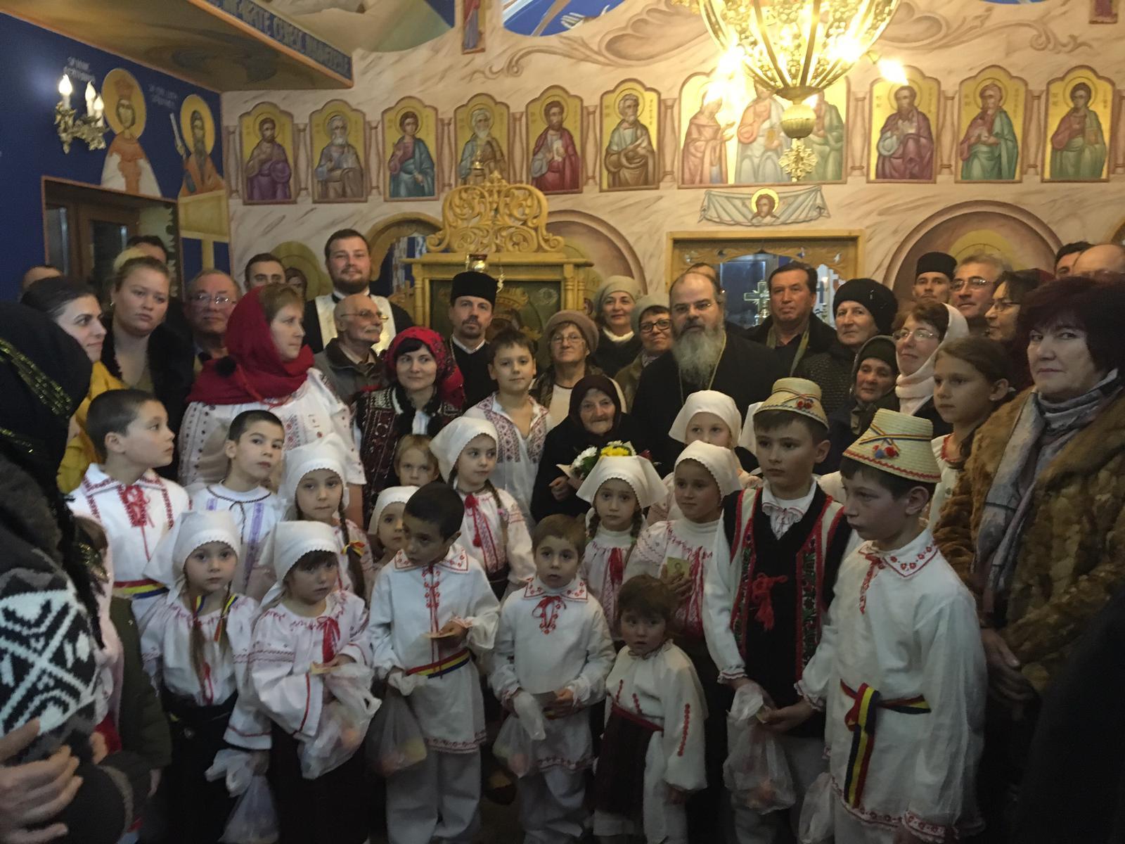 O enoriaşă din Bereasa, judeţul Vaslui, aniversată la împlinirea a 100 de ani