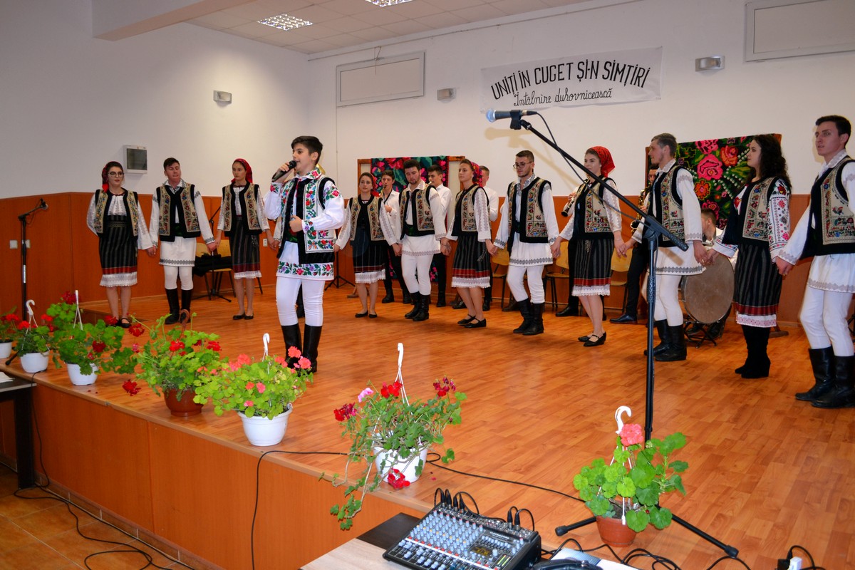 „Uniţi în cuget şi-n simţiri”, la Vorona