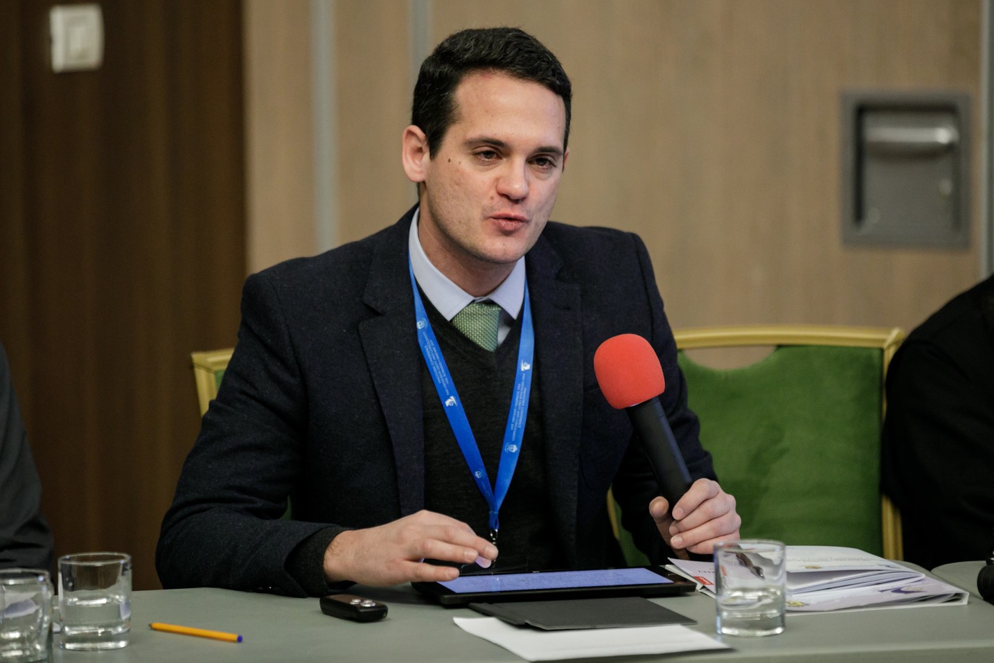 Comunicări ştiinţifice, vernisaj de icoane şi lansări de carte, în cadrul Conferinţei IOTA organizate la Iaşi