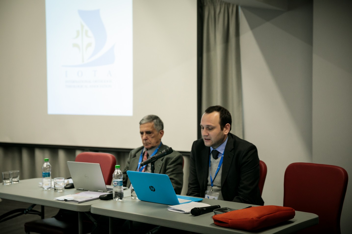 Comunicări ştiinţifice, vernisaj de icoane şi lansări de carte, în cadrul Conferinţei IOTA organizate la Iaşi