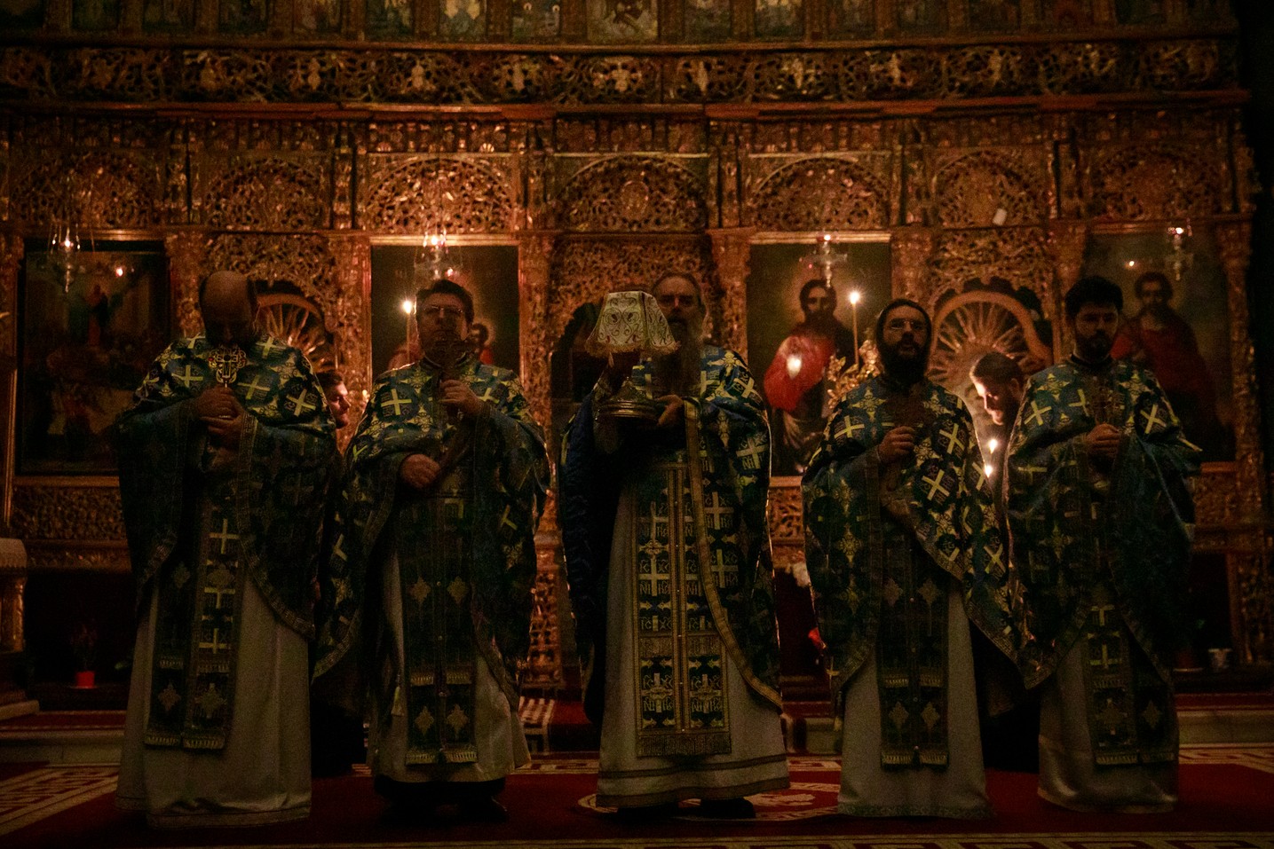 Comunicări ştiinţifice, vernisaj de icoane şi lansări de carte, în cadrul Conferinţei IOTA organizate la Iaşi