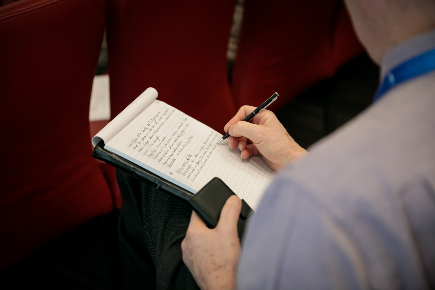 Comunicări ştiinţifice, vernisaj de icoane şi lansări de carte, în cadrul Conferinţei IOTA organizate la Iaşi