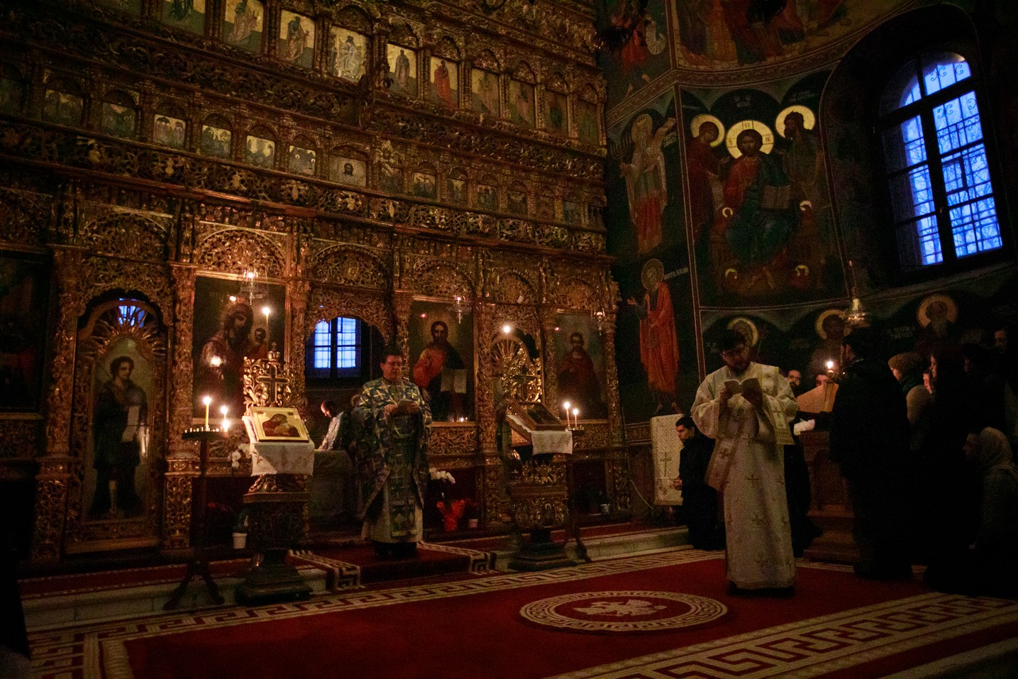 Comunicări ştiinţifice, vernisaj de icoane şi lansări de carte, în cadrul Conferinţei IOTA organizate la Iaşi