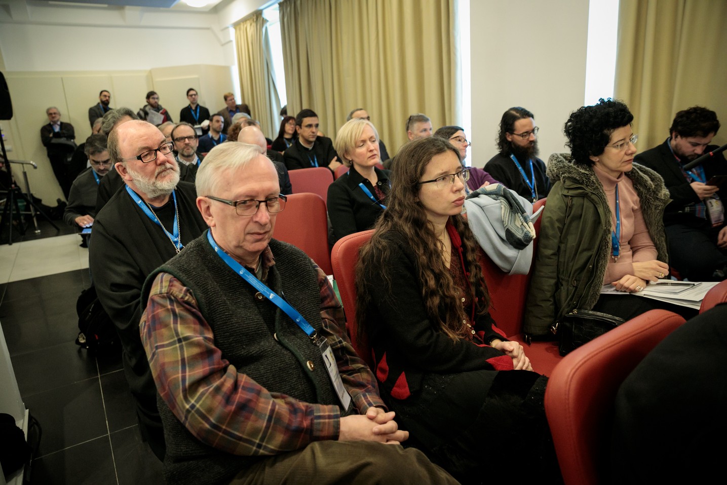 Comunicări ştiinţifice, vernisaj de icoane şi lansări de carte, în cadrul Conferinţei IOTA organizate la Iaşi