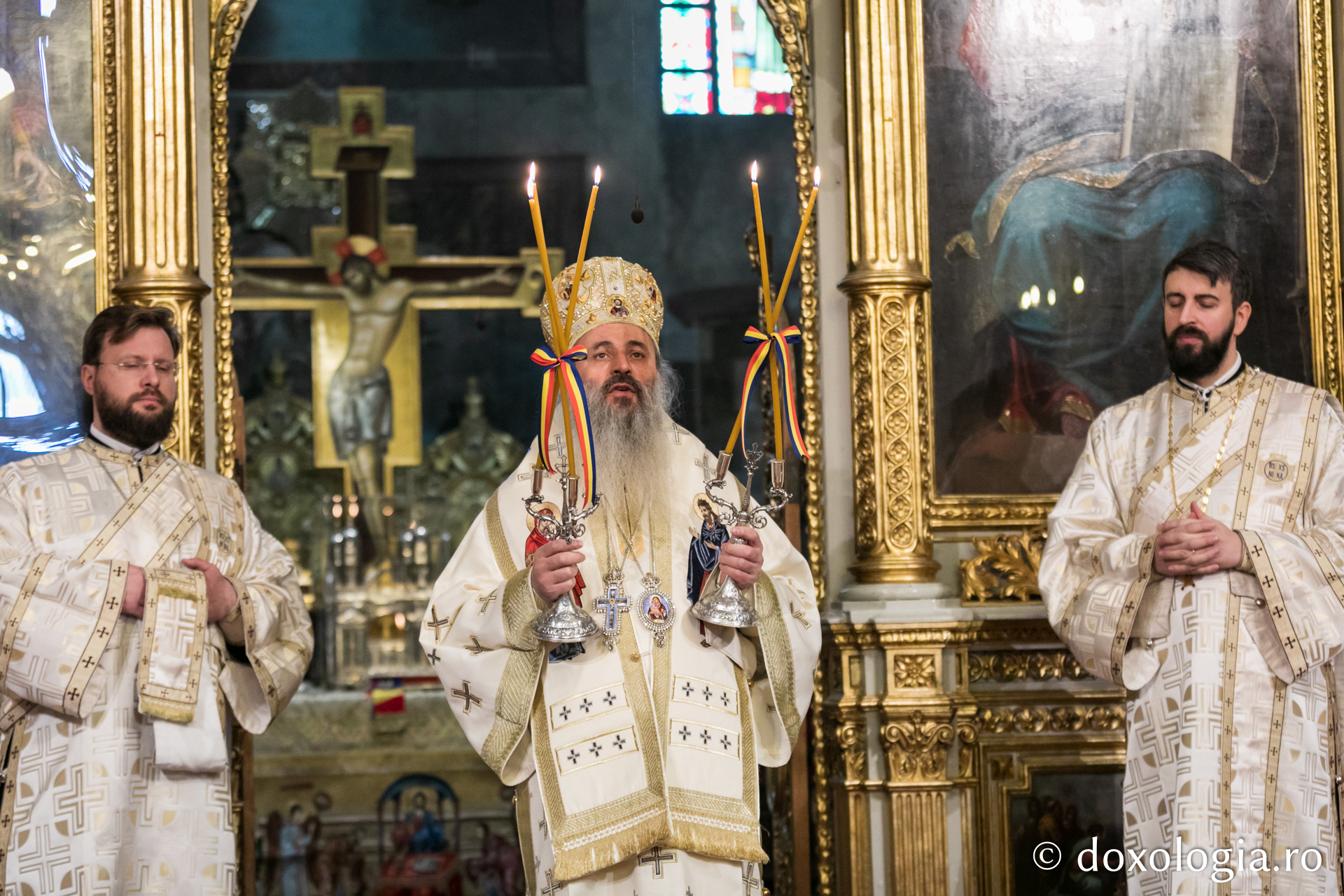 Conferința internațională IOTA de la Iași, la final: Liturghie arhierească la Catedrala Mitropolitană