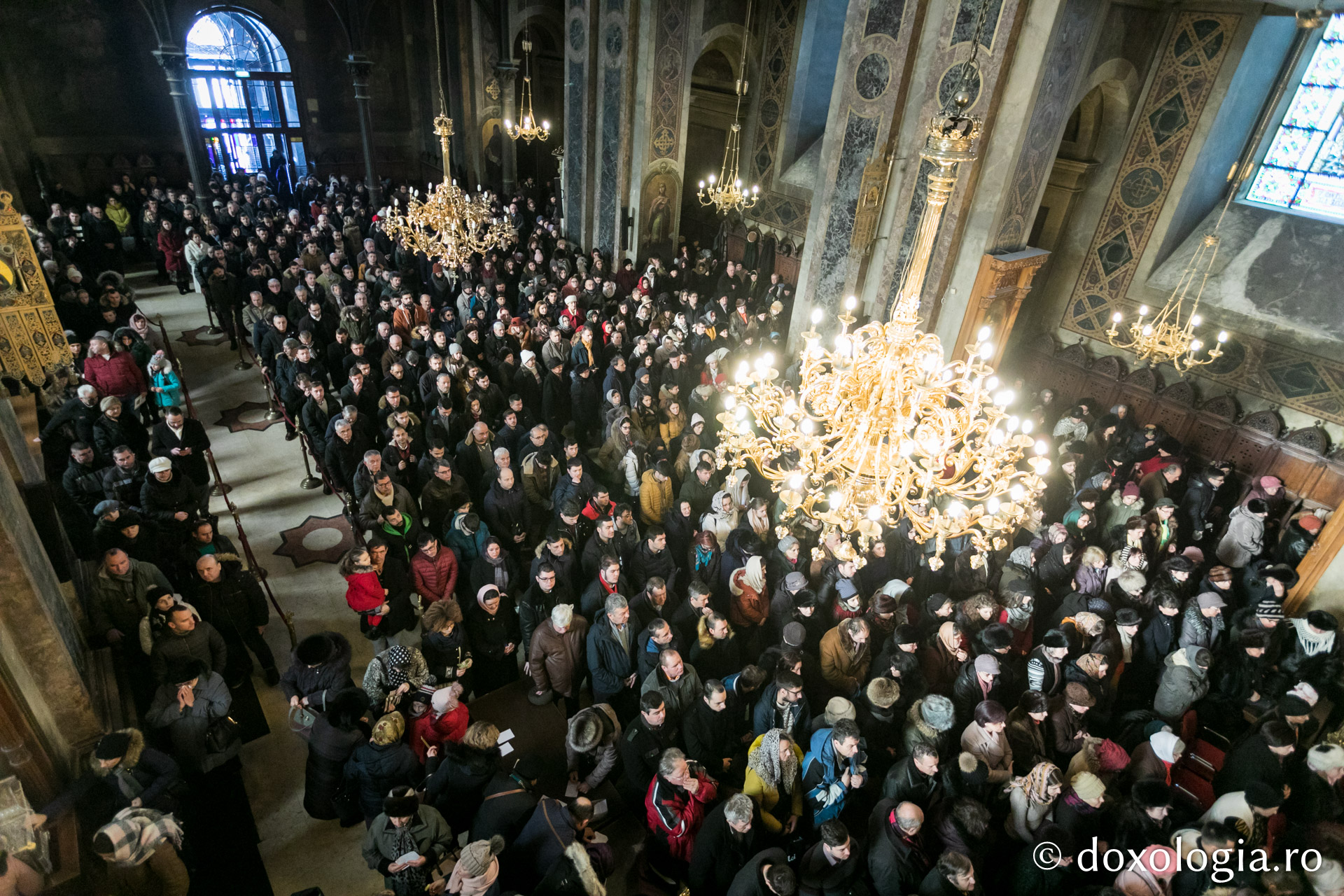 Conferința internațională IOTA de la Iași, la final: Liturghie arhierească la Catedrala Mitropolitană