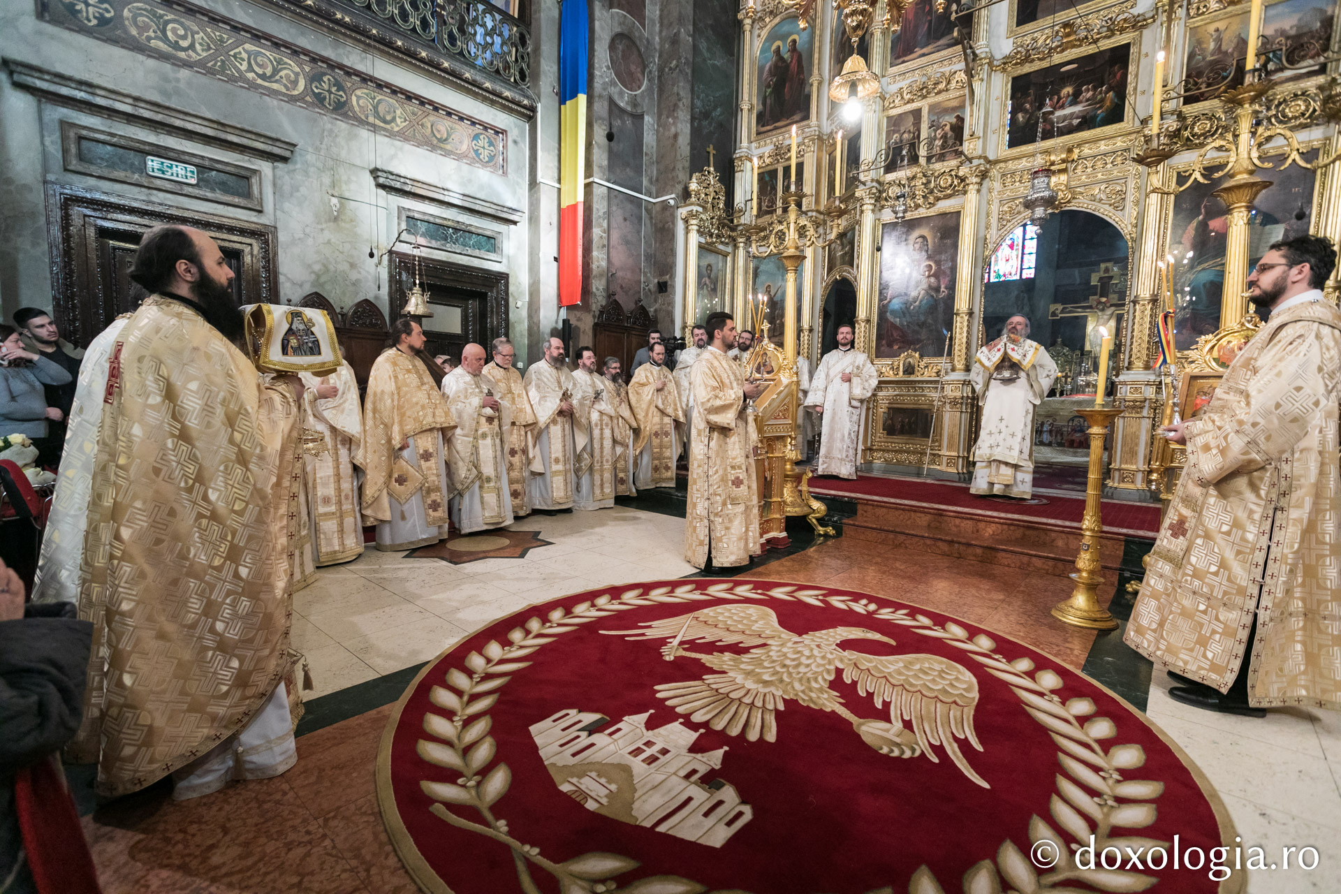 Conferința internațională IOTA de la Iași, la final: Liturghie arhierească la Catedrala Mitropolitană