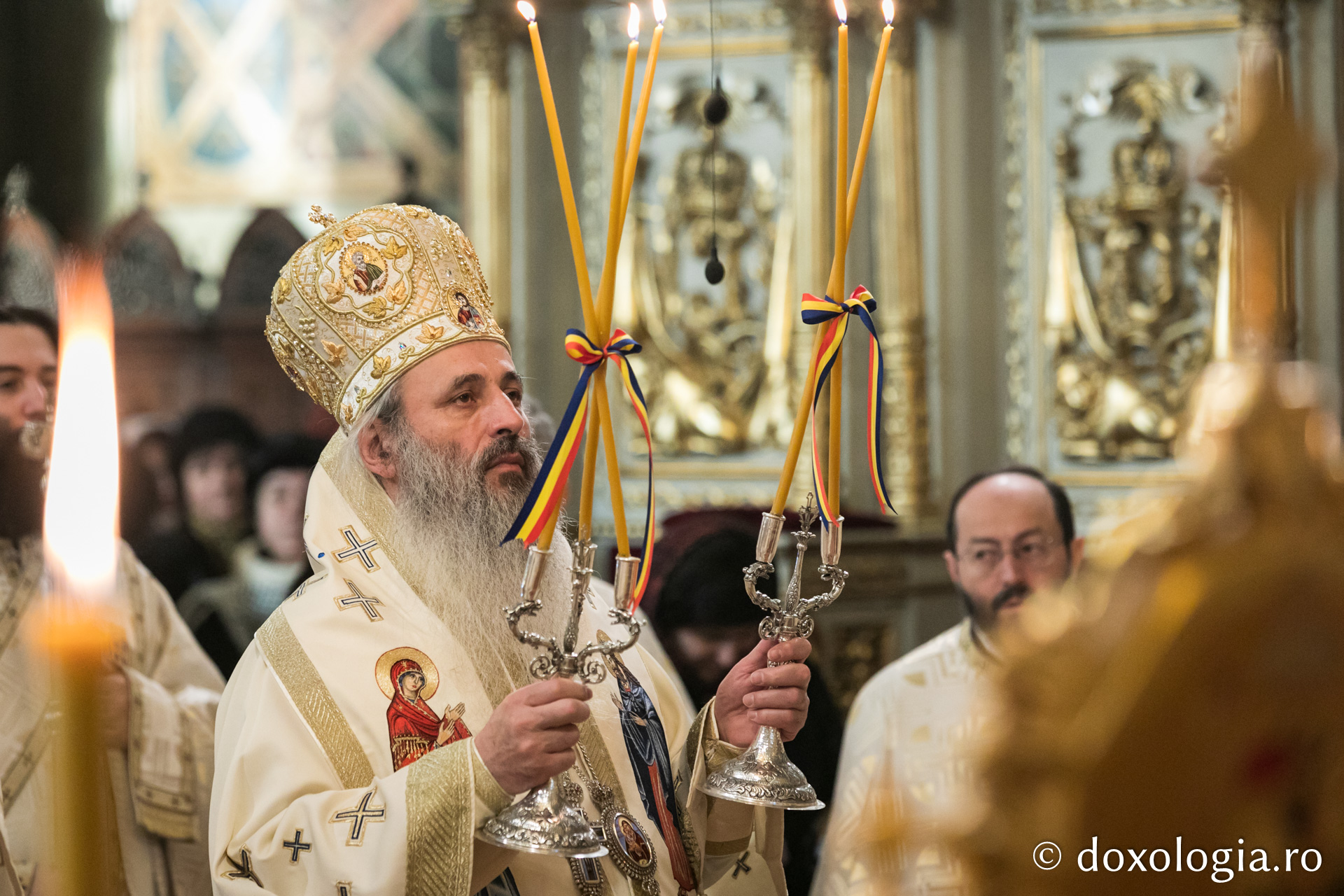 Conferința internațională IOTA de la Iași, la final: Liturghie arhierească la Catedrala Mitropolitană