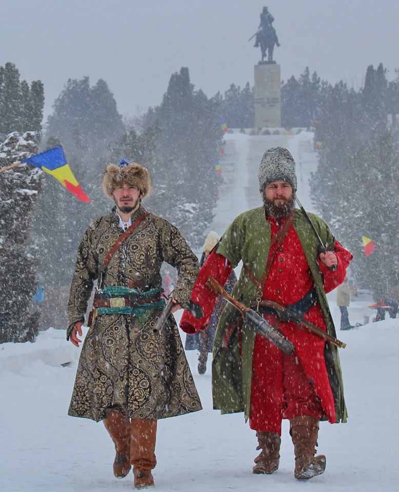 Ceremonial religios şi militar la Ansamblul Monumental de la Băcăoani, judeţul Vaslui