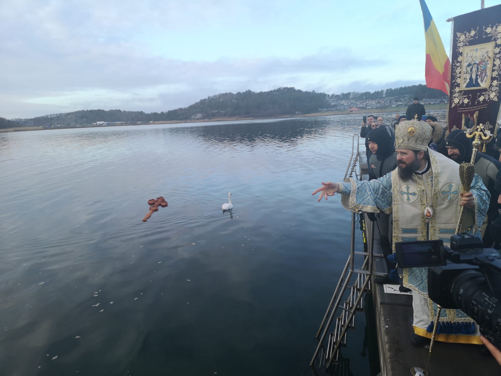 PS Episcop Macarie: „La suprafață pare că suntem bine, dar în adânc mișună atâtea forțe ascunse, atâtea patimi și sugestii de la lume și de la cel viclean.”