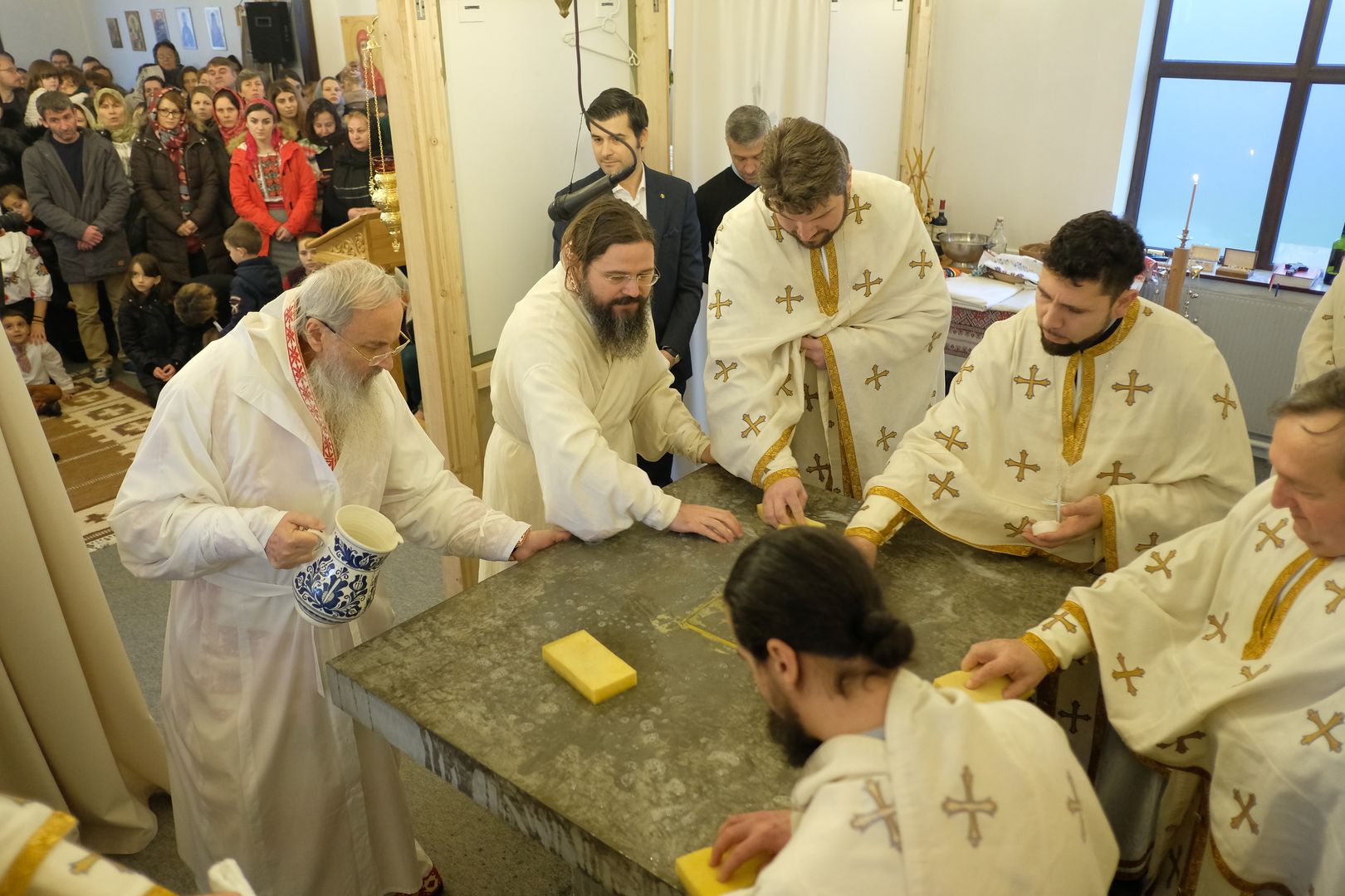 Ceas de bilanț și Sfințire de biserică în Episcopia Ortodoxă Română a Europei de Nord