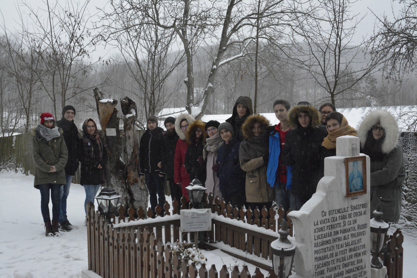 E de ajuns să fii tânăr pentru a fi fericit? E de ajuns să fii tânăr pentru a fi fericit?